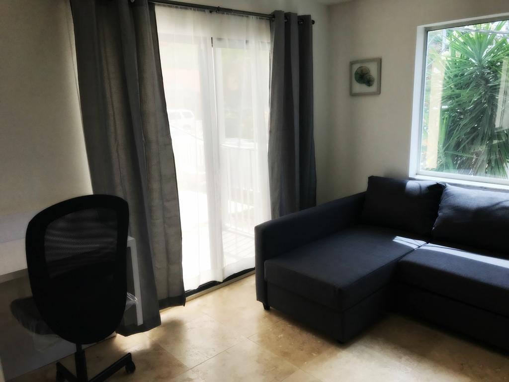Wave Beach Vacation Rentals Pompano Beach Oda fotoğraf