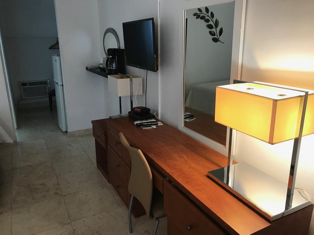 Wave Beach Vacation Rentals Pompano Beach Dış mekan fotoğraf