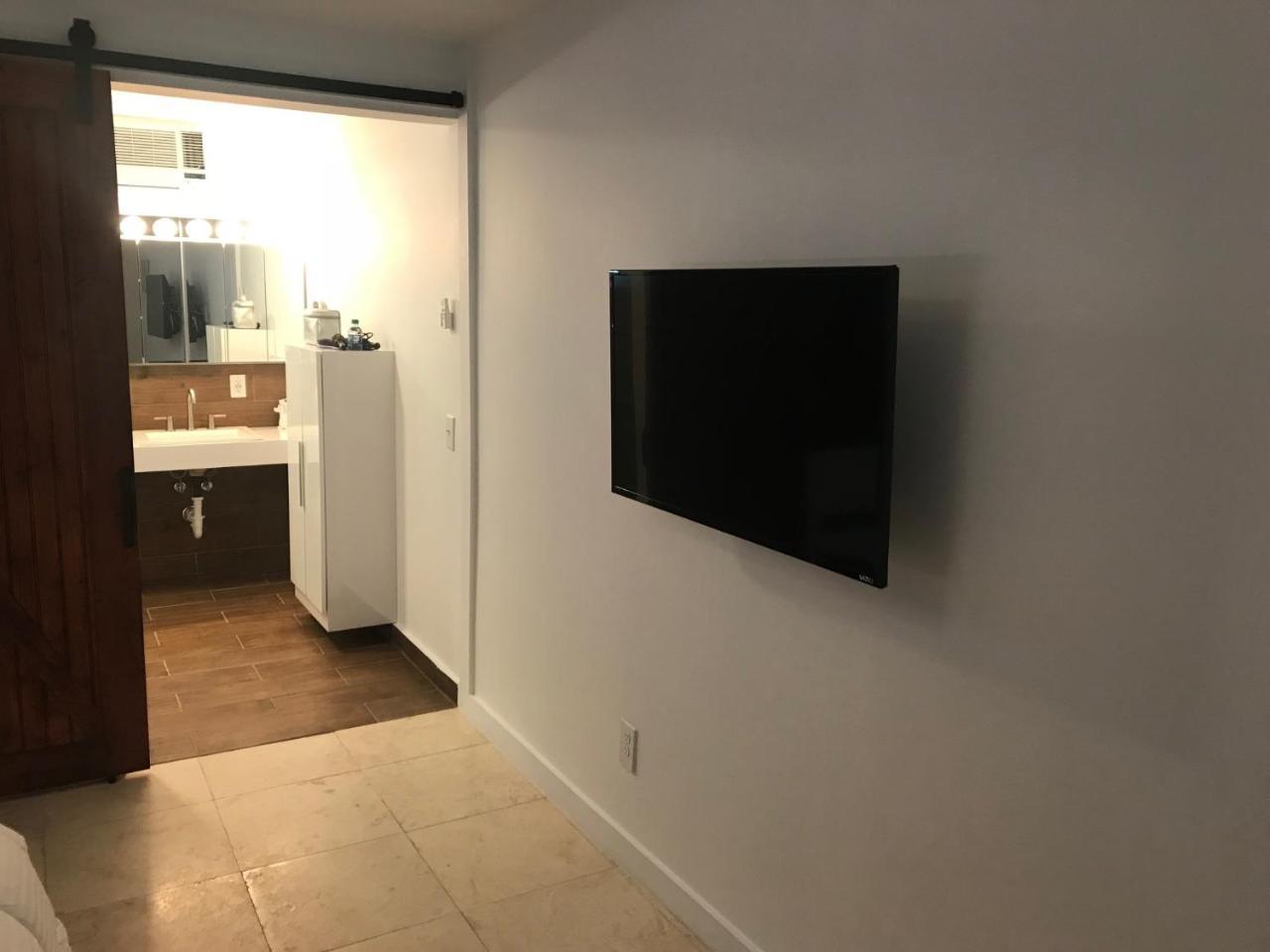 Wave Beach Vacation Rentals Pompano Beach Dış mekan fotoğraf